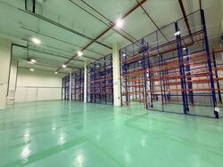 Exel Supply Chain Hub (D17), Warehouse #578701951